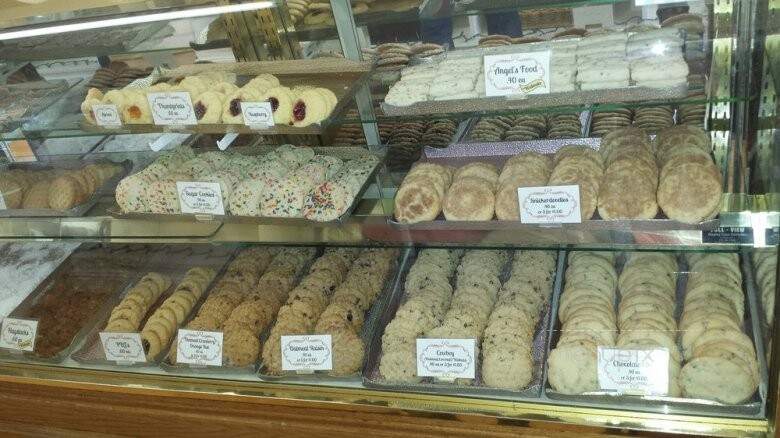 San Juan Bakery & Grocery - San Juan Bautista, CA