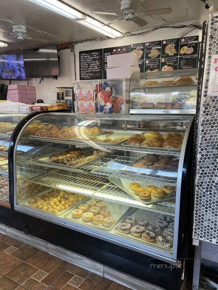 Andy's Donut Stop - Richmond, CA