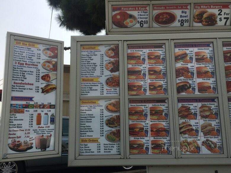 Michael's Burgers - San Bernardino, CA