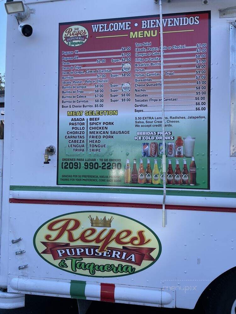 Reyes Pupuseria Y Taqueria - Pine Grove, CA