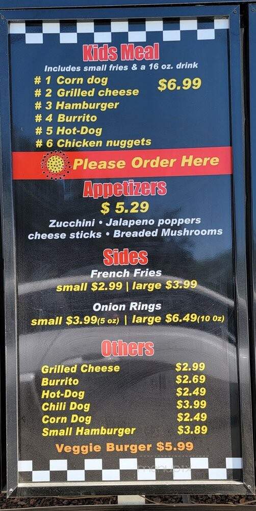 Triangle Burgers - Tulare, CA