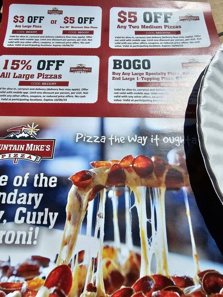 Mountain Mike's Pizza - Highland, CA